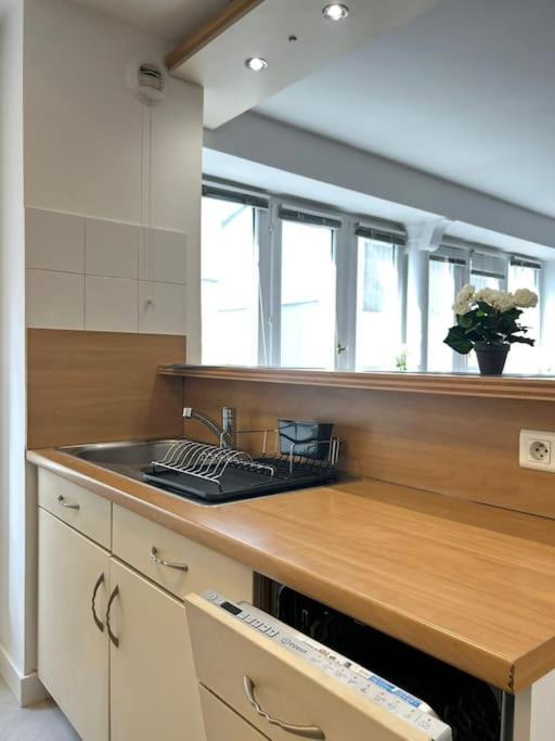 Appartement Sublime Flat - Heart Of Paris - Le Marais Extérieur photo